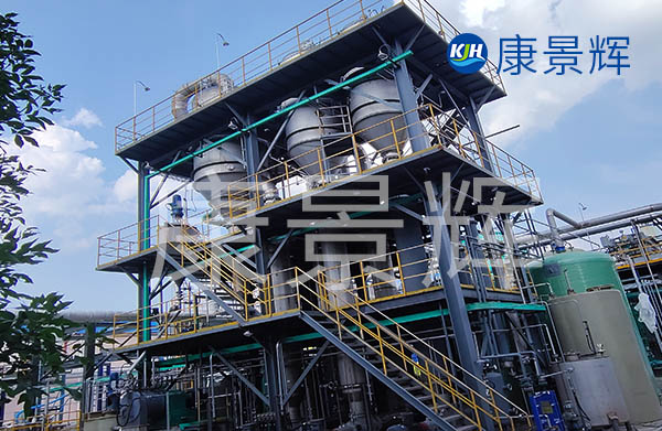 經(jīng)過(guò)多年的多效蒸發(fā)濃縮結(jié)晶技術(shù)發(fā)展，四效蒸發(fā)器仍然是水溶液濃縮的常用方法之一